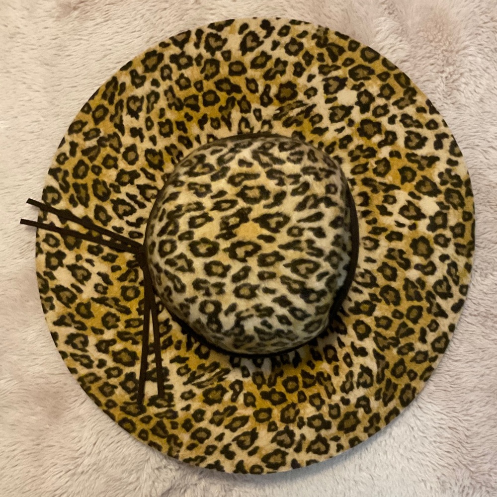 ADORA Wild Leopard Hat - Gold and Black